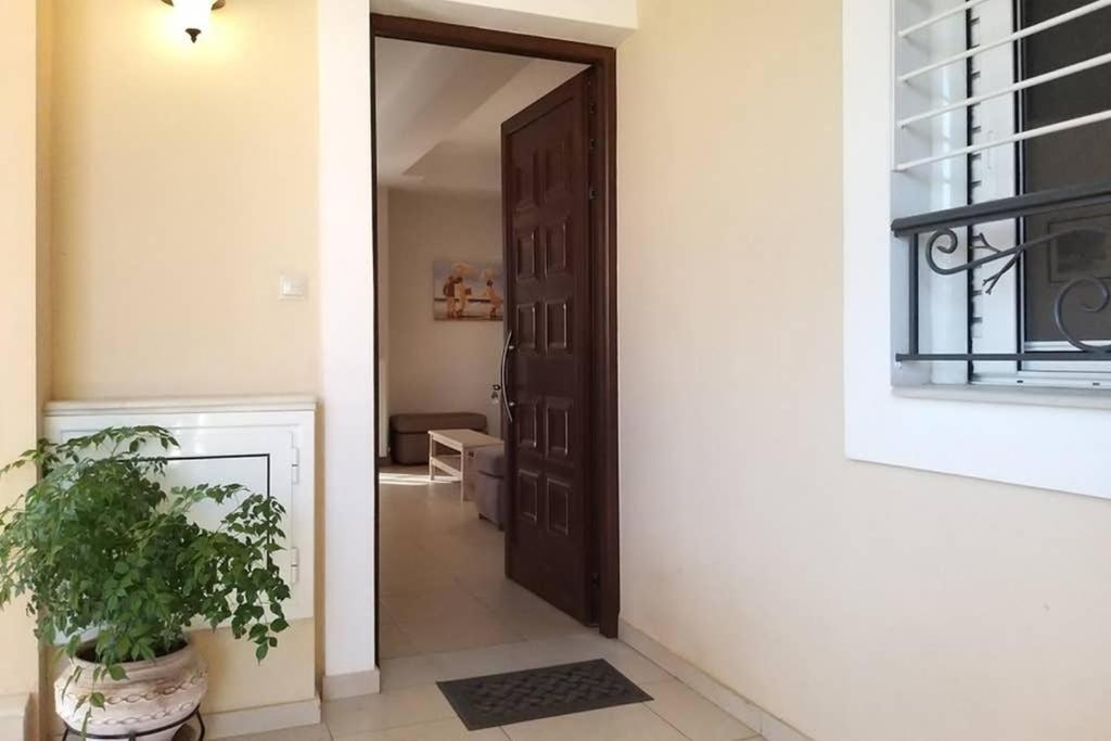 New, Modern, Bright And Independent Apartment 83 M2, With Garden, 5Min To The Beach And The City Center Каламата Экстерьер фото