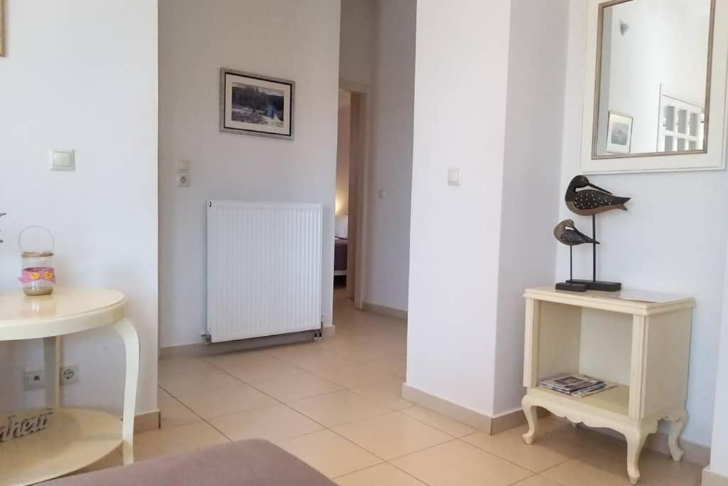 New, Modern, Bright And Independent Apartment 83 M2, With Garden, 5Min To The Beach And The City Center Каламата Экстерьер фото